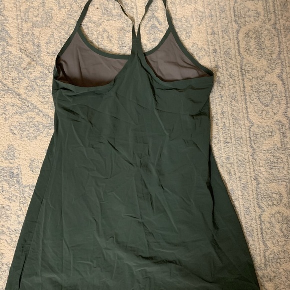 SOLD Outdoor Voices Exercise Dress Evergreen Large - Picture 2 of 5